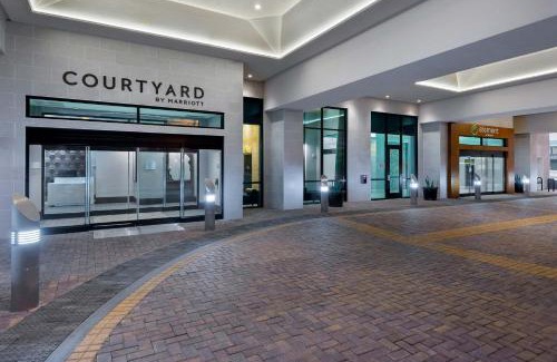 Midtown Hotel | Courtyard by Marriott Atlanta Midtown