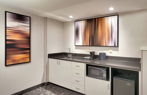 Charlotte Hotel | Courtyard by Marriott Charlotte Airport LoSo