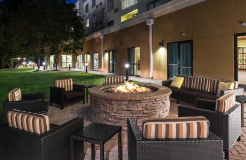 Gastonia Hotel | Courtyard by Marriott Charlotte Gastonia