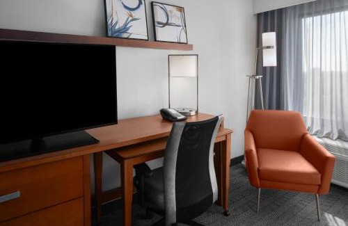 Cypress Hotel | Courtyard by Marriott Cypress Anaheim/Orange County