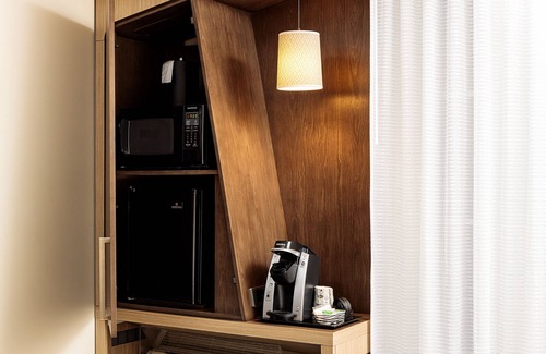 Downtown Dallas Hotel | Courtyard by Marriott Dallas Downtown/Reunion District