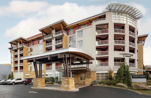 Gatlinburg Hotel | Courtyard by Marriott Gatlinburg Downtown