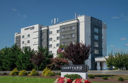 Halfway Hotel | Courtyard by Marriott Hagerstown