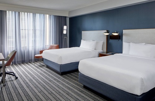 Downtown Nashville Hotel | Courtyard By Marriott Nashville Downtown