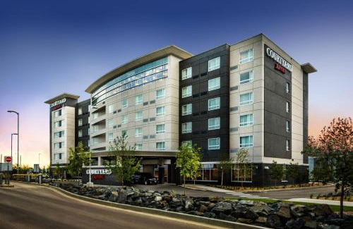Winnipeg Hotel | Courtyard by Marriott Winnipeg Airport