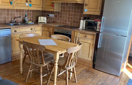 St Neots Casa | Casa-Estándar-Baño privado con ducha-Vista al patio-Courtyard Cottage