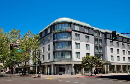 Downtown Oakland Hotel | Courtyard Oakland Downtown