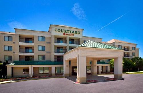Plymouth Meeting Hotel | Courtyard Philadelphia Plymouth Meeting