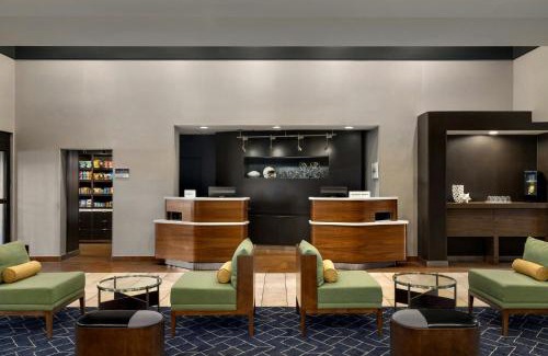 Bermuda Hotel | Courtyard Richmond Chester