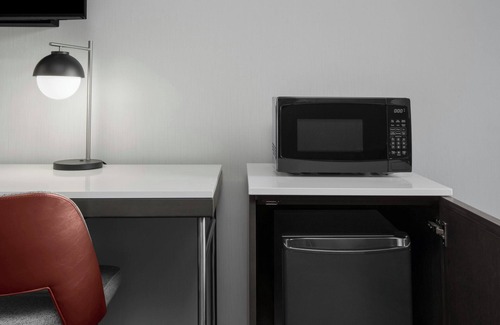 San Jose Hotel | Courtyard San Jose Airport