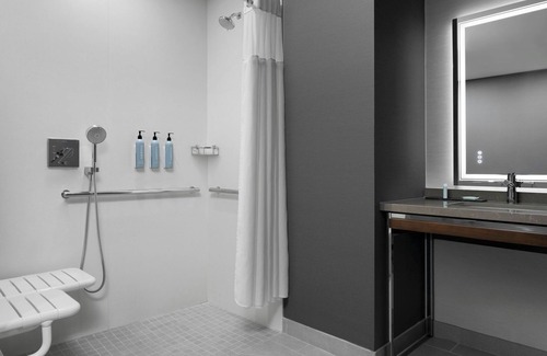 San Jose Hotel | Courtyard San Jose Airport