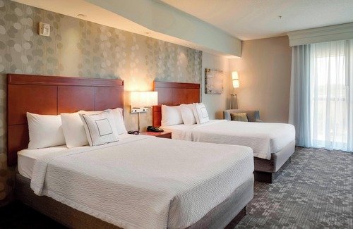 Statesville Hotel | Courtyard Statesville Mooresville/Lake Norman