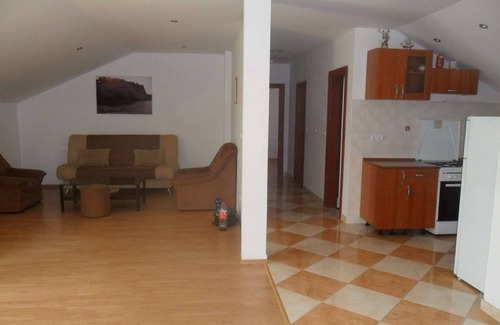Lopud Island Apartamento | Estancia en el patio de la ciudad