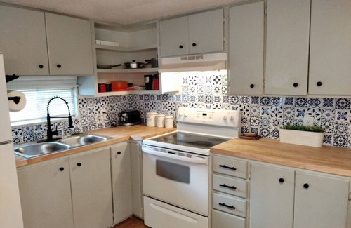 Scottsburg Casa | Cousin Carol's Fishing Adventure! Scottsburg, VA