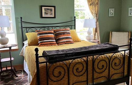 Minturn Casa | Cove & Carriage House w/ Ocean views near Acadia