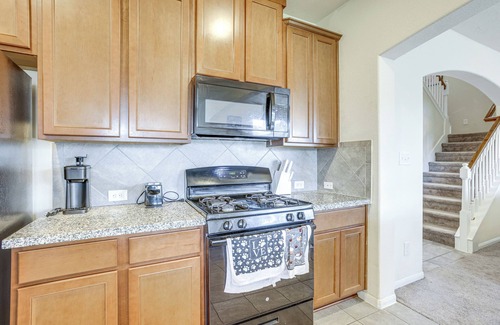 Atascocita Cabaña | Covered Patio & Spacious Yard: Houston Area Home!