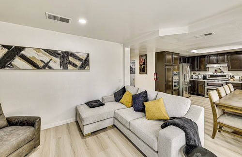 Rancho Cucamonga Casa | Covered Patio w/ Grill: Home in Rancho Cucamonga!