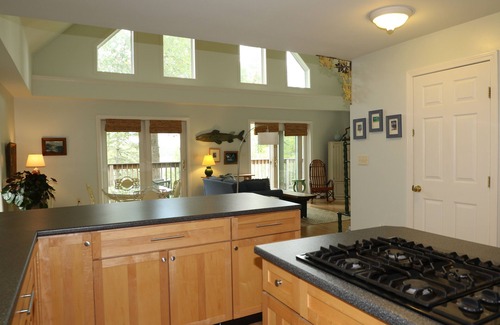 Surry Casa | Vista al mar NUEVO para 2020 -3 dormitorios y 2 baños en Surry, Maine, cerca del Parque Nacional Acadia