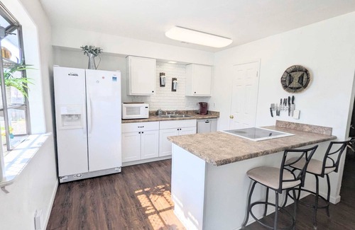 Cottonwood-Verde Village Casa | Dog-Friendly Cowboy Ranch Minutes to Prescott