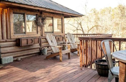 Eureka Springs Casa | Coyotes Rest Lake Lucerne 8