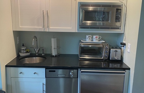 Watercolor Casa | Coziest Guesthouse by the Beach