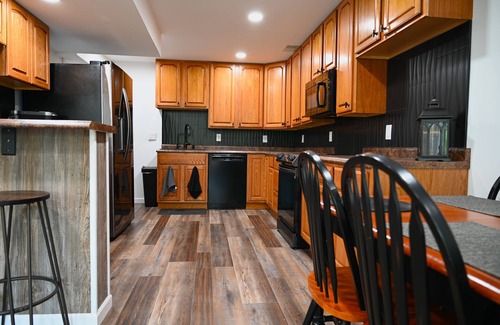 West Chester Apartamento | Cozy 1-bedroom apartment with AC and WiFi, secluded, private, and professional