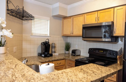 Charlotte Apartamento | Cozy 1-bedroom apartment near downtown CLT w/ free parking & WIFI