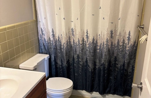 Jeffersontown Condominio | Cozy 1-bedroom condo with WiFi, AC in delightful Jeffersontown