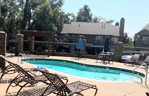 Oklahoma City Condominio | Cozy 1-bedroom condo with WiFi, AC in welcoming NW Oklahoma City!