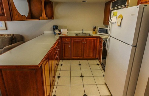 Deer Valley Hotel | Cozy 1 bedroom condo, sleeps 4 with WiFi on Main Street in Park City