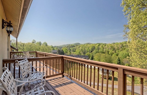 Clayton Condominio | Cozy 1-Bedroom Condo with 2 Queen Beds in Clayton, GA