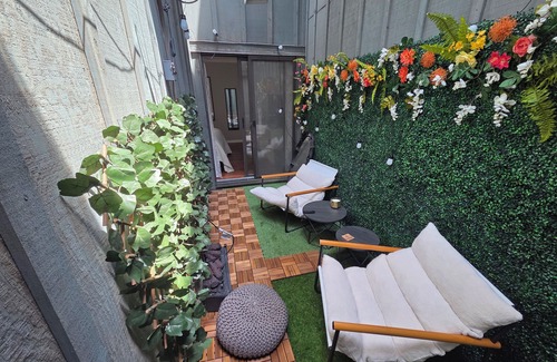 Gashland Casa | Cozy 1-bedroom townhome in Kansas City/Mins from Downtown with WiFi, AC