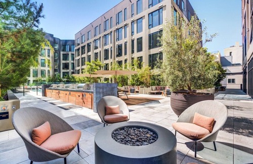 Downtown Oakland Apartamento | Cozy 1-bedroom with fitness room, WiFi in delightful Oakland