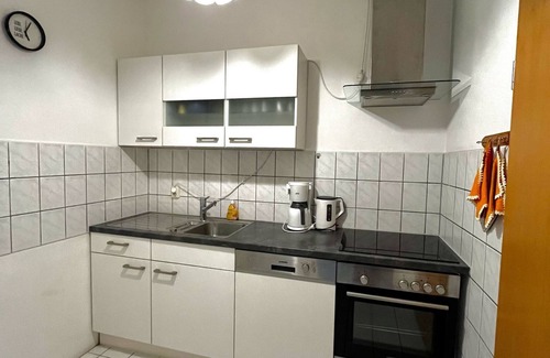 Juergenstorf Apartamento | Cozy 1 room apartment on Gut Rottmanshagen. Pet friendly!