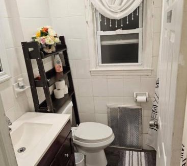 Elmont Casa | Cozy 111