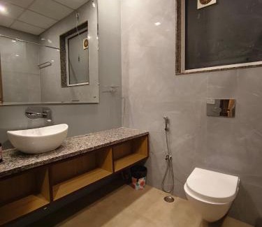 Sanganer Casa | Cozy 1BHK Retreat With Kitchen & Living Room