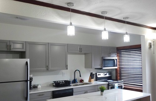 Dayton Condominio | Cozy 2-bed 2 bath condo in Dayton with WiFi, AC 3 min to downtown 6 min to UD