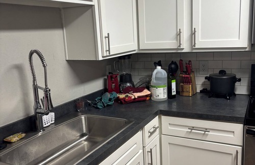 Kennesaw Apartamento | Cozy 2-bedroom apartment with AC and WiFi in nice Kennesaw