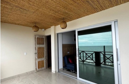 Tolu Cabina | Cozy 2-bedroom cabin in charming Santiago de Tolú with WiFi, fitness room