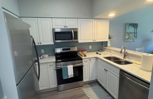 Little River Condominio | Cozy 2-bedroom condo with WiFi, AC in charming Little River