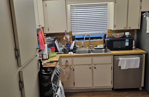 Driftwood Condominio | Cozy 2-bedroom condo with AC, fitness room in superb Hollywood