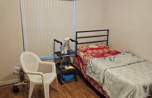 Driftwood Condominio | Cozy 2-bedroom condo with AC, fitness room in superb Hollywood