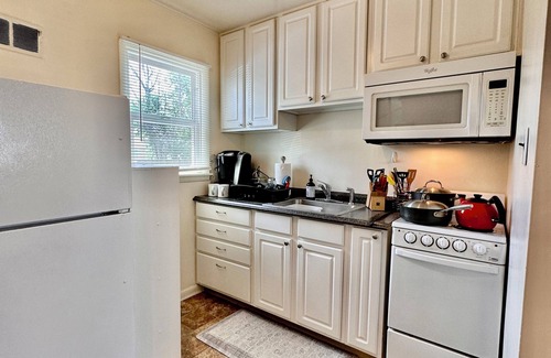 Fort Morgan Apartamento | Cozy 2 Bedroom Fort Morgan Apartment
