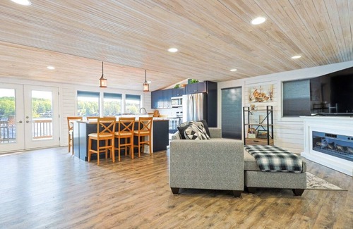 Hart Casa | Cozy 2-bedroom house in charming Hart with AC