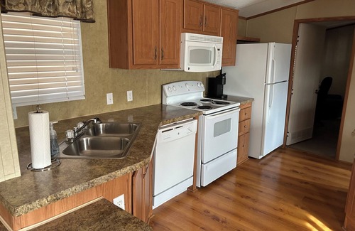 Freedom Casa | Cozy 2-bedroom Mobile Home in Freedom, OK