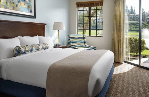 Lawrence Welk Resort Village Complejo | Cozy 2-bedroom resort in amazing Escondido with Fitness Room, WiFi & Golf