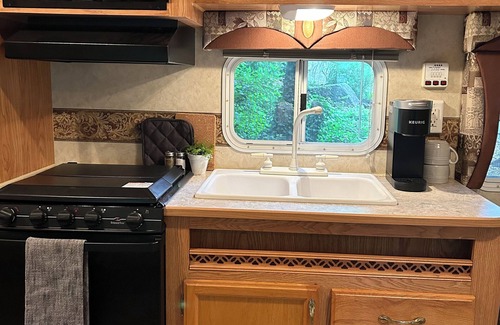 Mohnton Casa | Cozy 2-bedroom RV- Picnic Area, Fire Ring, and can walk to Maple Grove Raceway