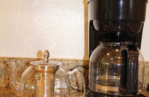 Verdugo Viejo Casa | Cozy 2-bedroom townhome in wonderful Glendale with FREE 2 car parking Spaces!