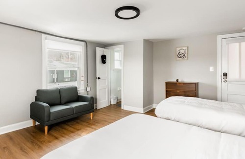 Nashville Hotel | Cozy 2 Beds 10 Mins To Nashville