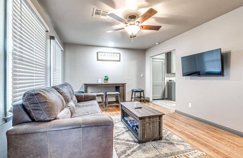 Midwest City Casa | Cozy 2B/1B Retreat: Heart Of MWC